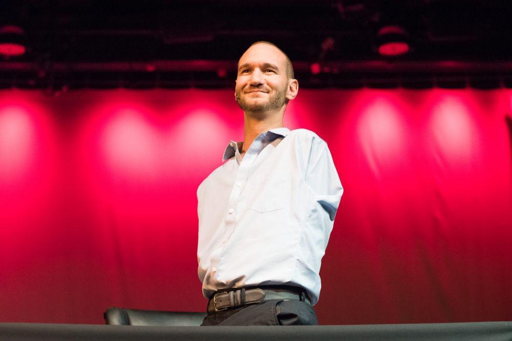 10 Quotes Motivasi dari Nick Vujicic, Inspirator Difabel yang Mendunia