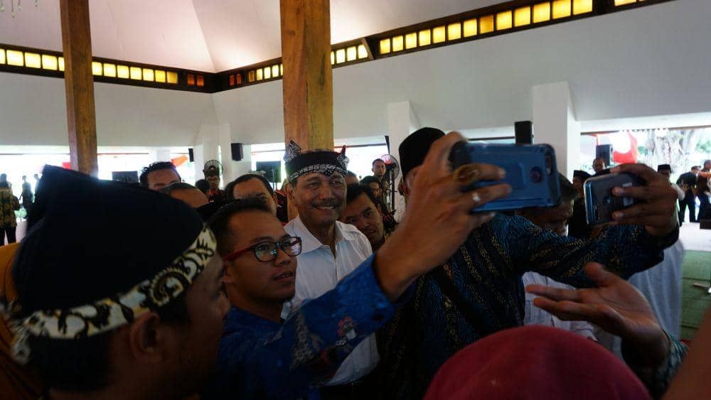 Datang ke Banyuwangi, Luhut Minta Masyarakat Jangan Golput