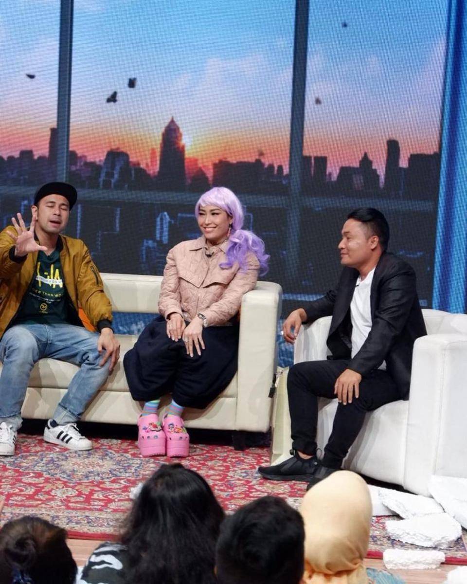 instagram.com/merryraffiahmad
