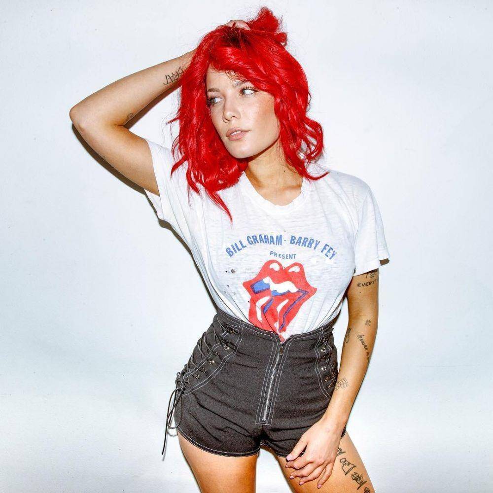 instagram.com/iamhalsey