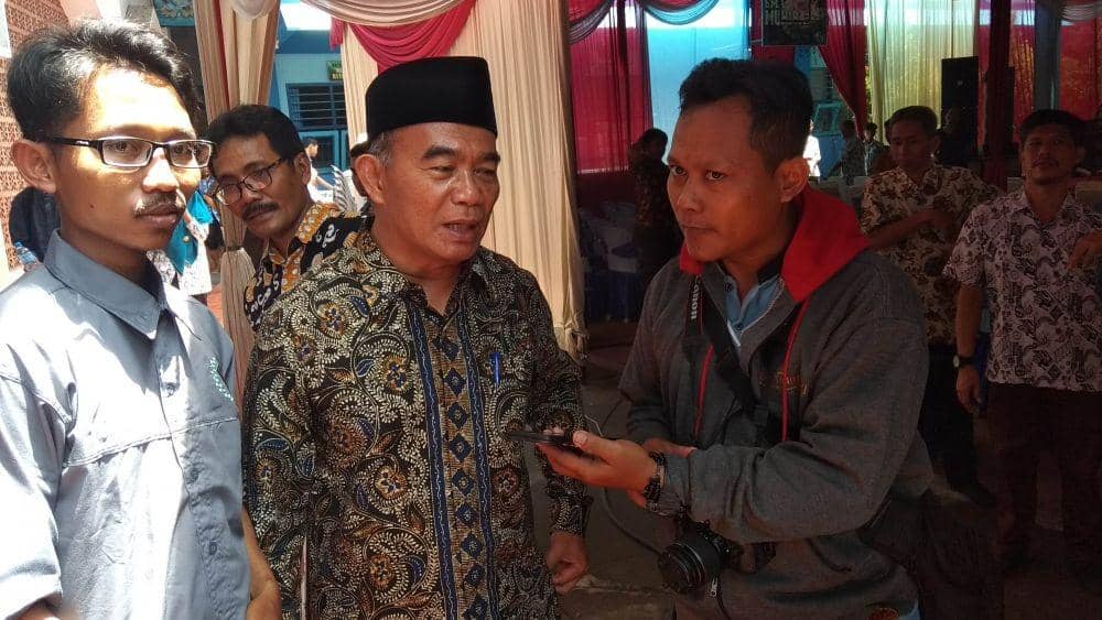 Mendikbud Sesalkan Soal Ujian Yang Isinya Pembubaran Banser di Garut