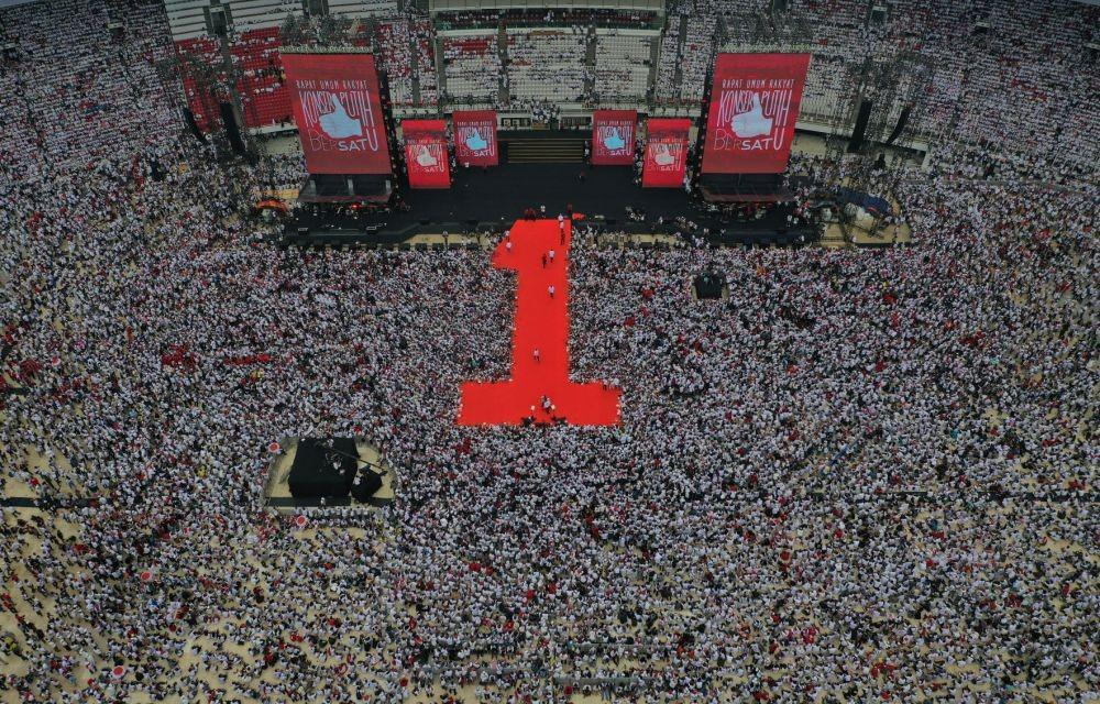 [FOTO] Momen-Momen Seru Kampanye Akbar Jokowi-Ma'ruf Amin di GBK