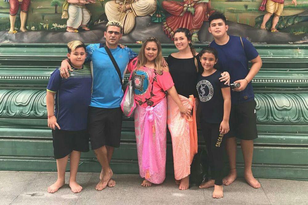 Punya 4 Anak, Ini 10 Potret Keluarga Cristian Gonzales yang Bikin Iri!