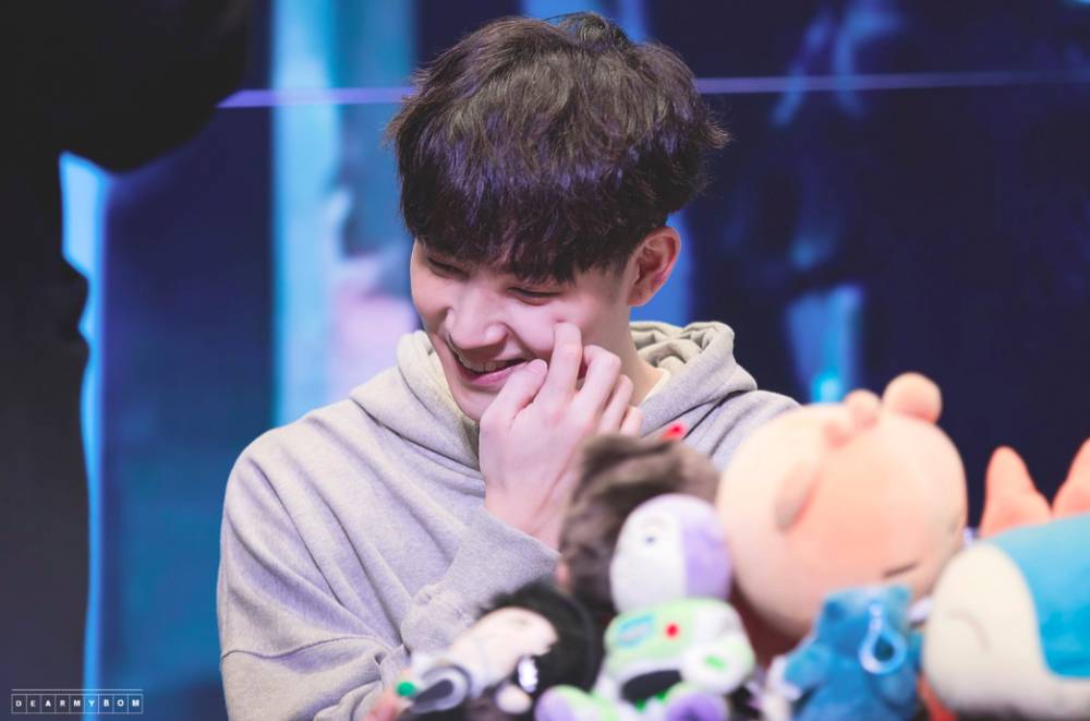 twitter.com/dearmybom