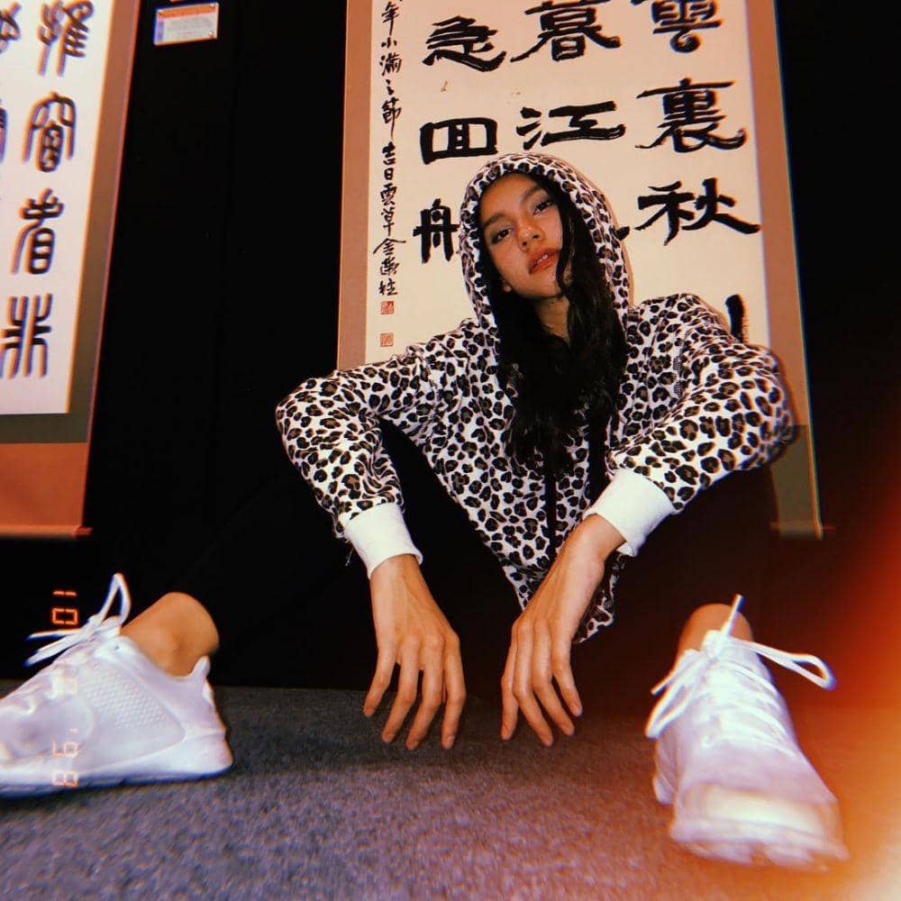 Instagram.com/naomi.paulinda