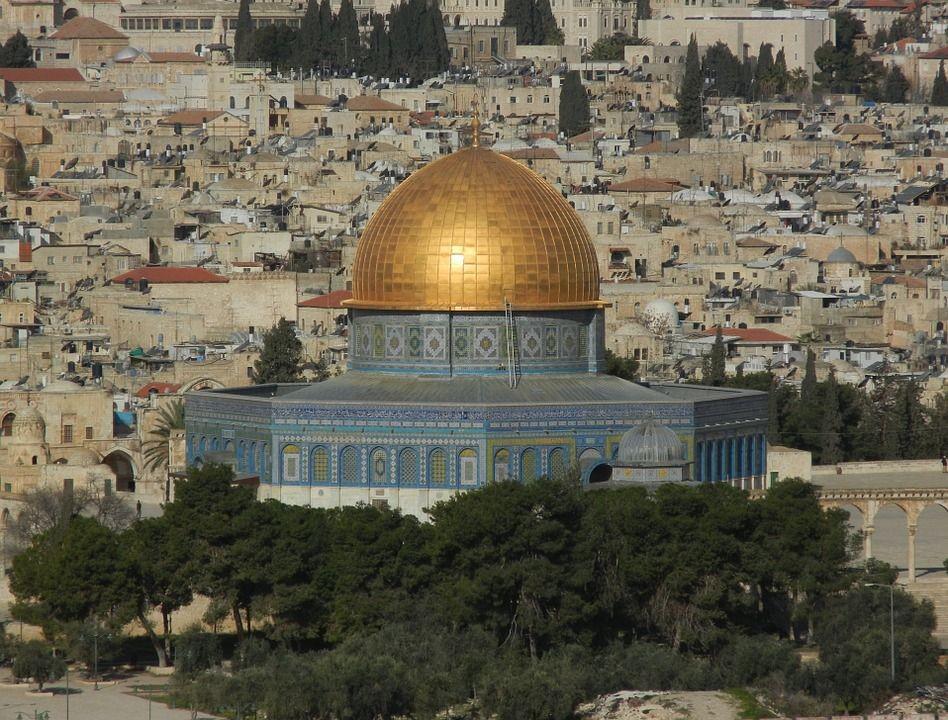 Sejarah Masjid Al-Aqsa, Kiblat Pertama Umat Islam