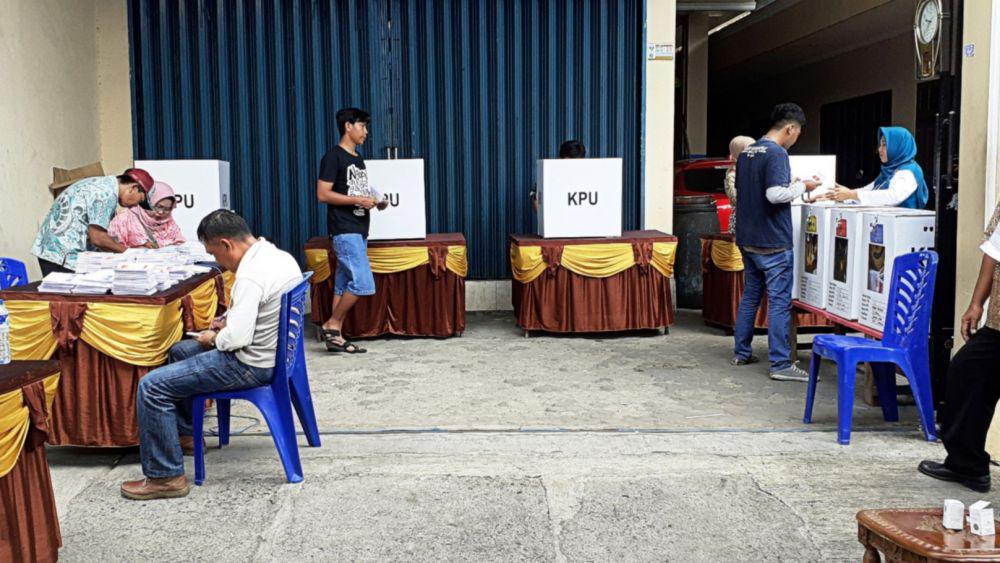 Suasana Semarak Pemilu & Penghitungan Suara di TPS Tanjung Priok