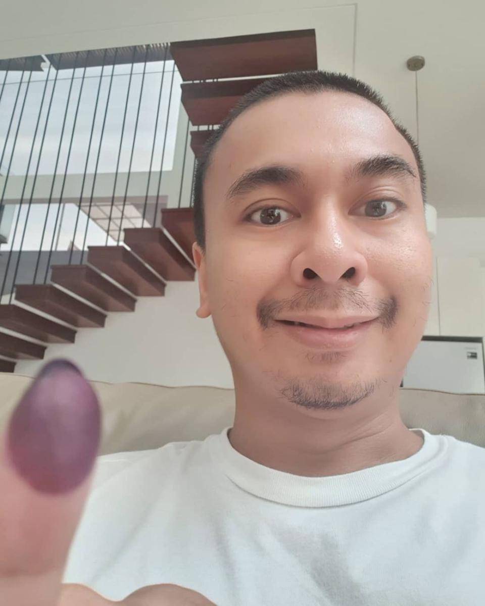 instagram.com/raditya_dika