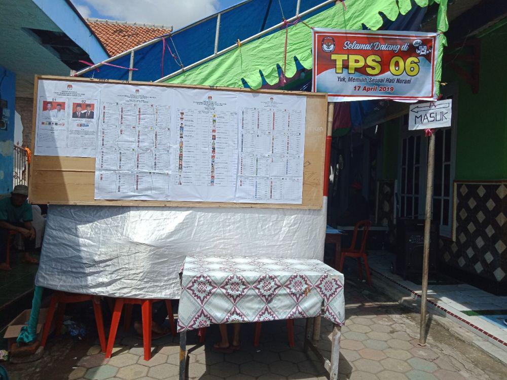 Warga Desa Genteng Wetan, Banyuwangi Semangat Kawal Pemilu di TPS 06