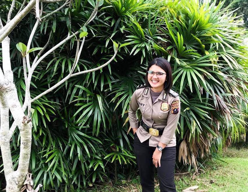 instagram.com/vanisimbolon/