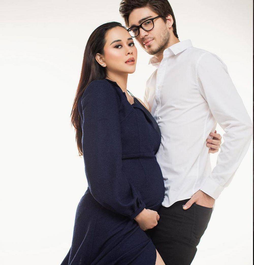 Aura Kasih dan Eryck Amaral (instagram.com/aurakasih)
