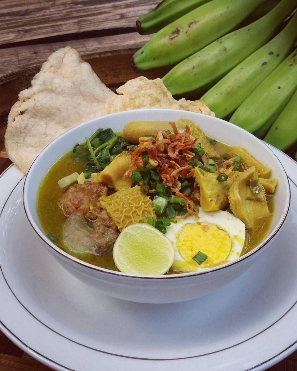 instagram.com/warung_buhar
