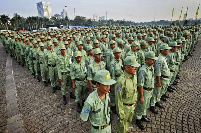 Mulai 'Bersiaga' Sejak Zaman Kolonial, Begini Sepak Terjang Hansip