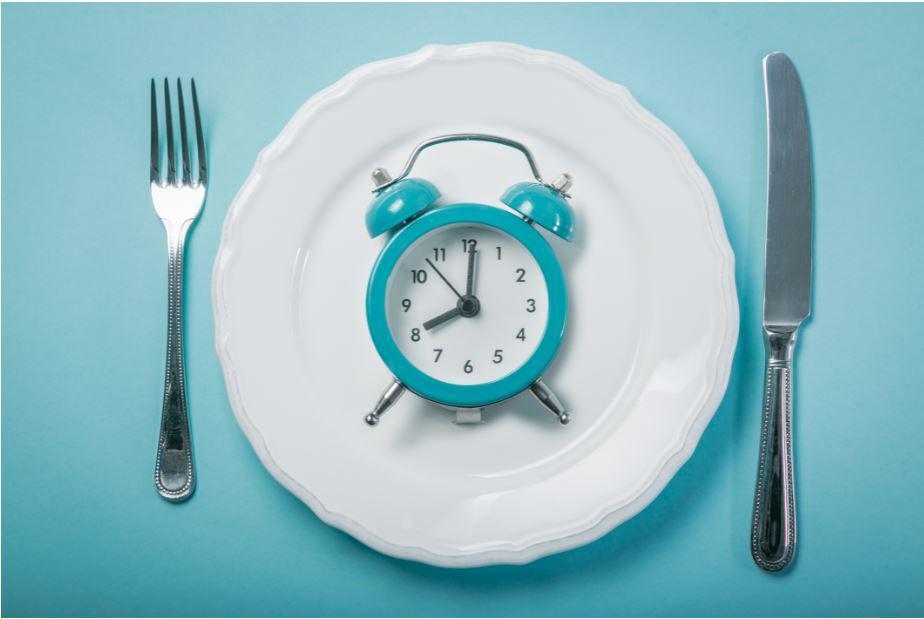 Puasa Sudah Dekat, Lancarkan Hari Pertamamu Dengan 7 Tips Sahur Ini