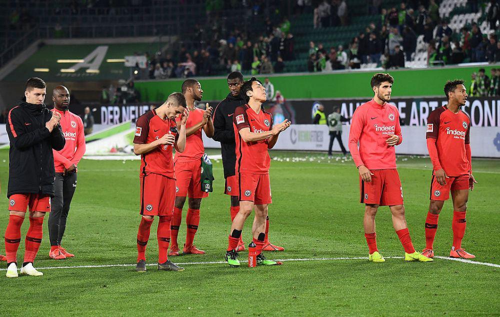 Tahan Imbang Wolfsburg, Frankfurt Jaga Posisi di Zona Liga Champions