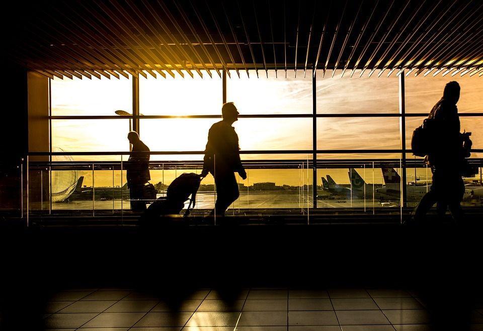 Polisi Tangkap Pemilik PCR Palsu di Bandara Internasional Lombok
