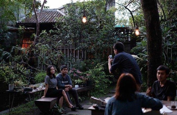 Usung Konsep Hijau, Kepoin 7 Tempat Ngopi di Malang yang Kece Abis