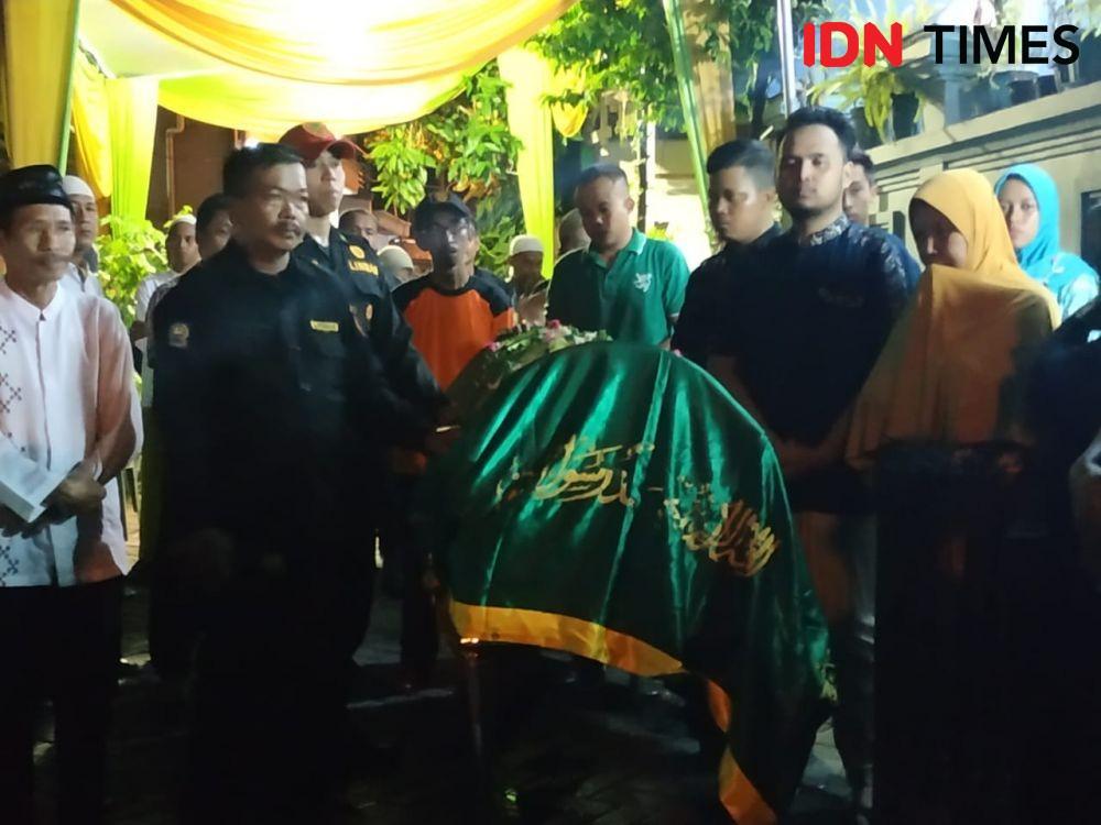 Sudah Jadi Ketua KPPS Sejak 2008, Sunaryo Dimakamkan dengan Haru