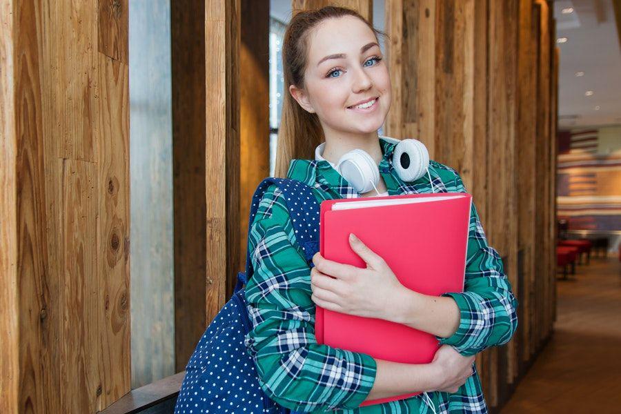Duh, Ilmu yang Kamu Pelajari Menjadi Tak Berguna Karena 6 Hal Ini
