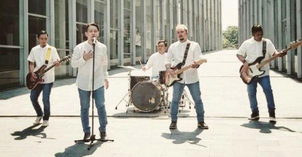 Band Vagetoz Luncurkan Rido Allah Rido Orangtua Sebagai Single Religi