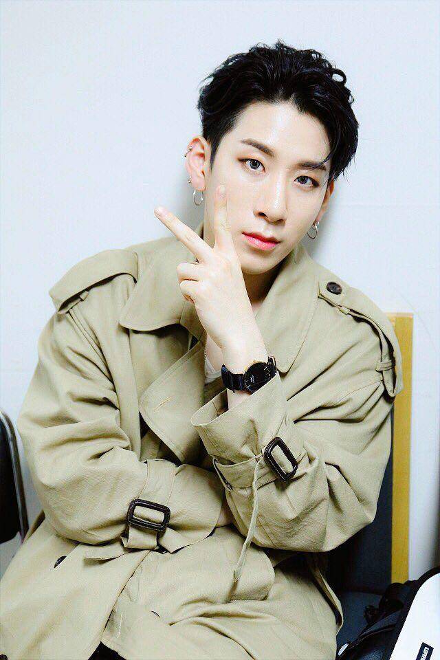 Twitter.com/@Noir__official