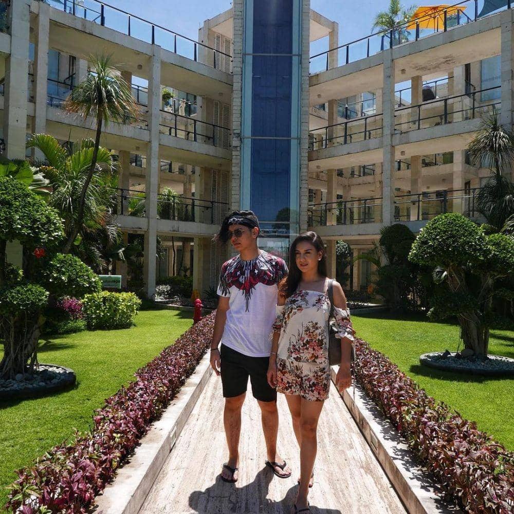 instagram.com/_snvn_