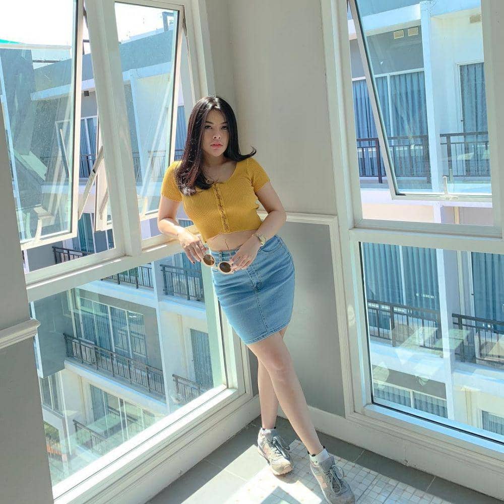 instagram.com/elviacerolline