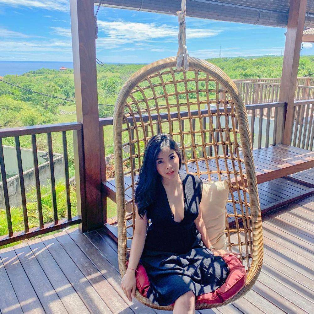 Instagram.com/elviacerolline