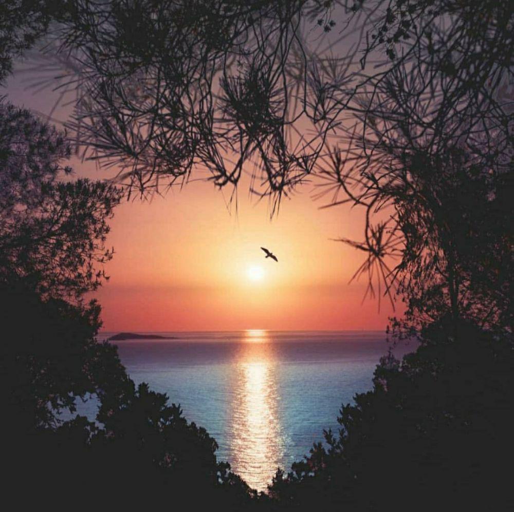 15 Jepretan Sunset Terindah dari Berbagai Dunia, Ada Indonesia Juga!