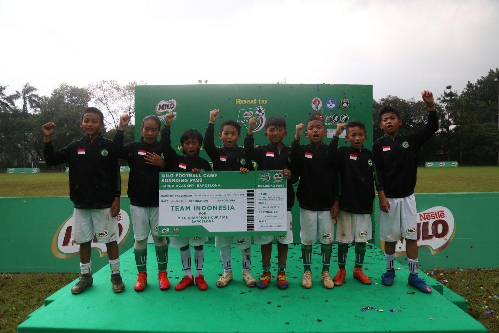 Selamat! 8 Pesepakbola Muda Indonesia Akan Bertarung ke Barcelona