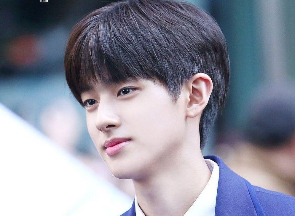 10 Potret Kim Min Gyu, Trainee Produce X 101 Paling Mencuri Perhatian