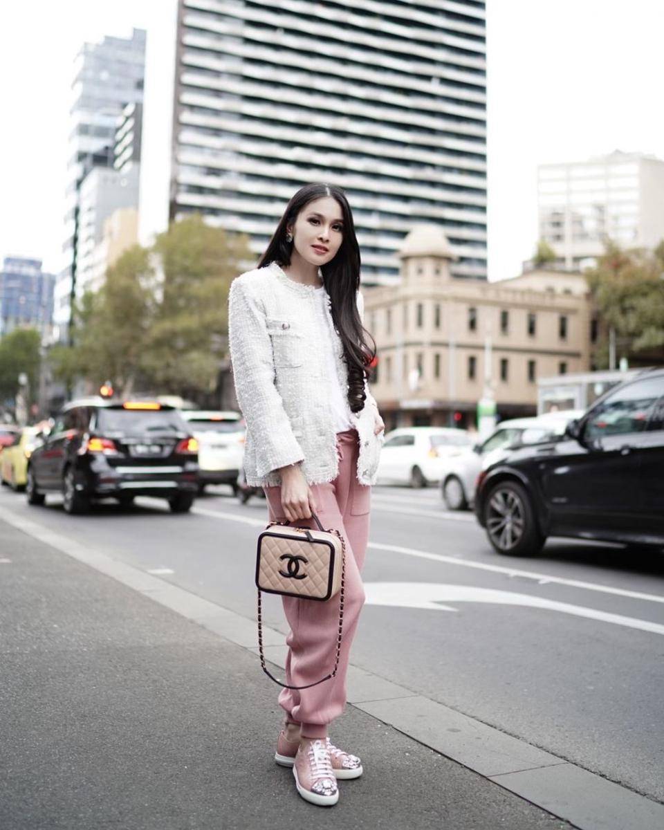 instagram.com/sandradewi88