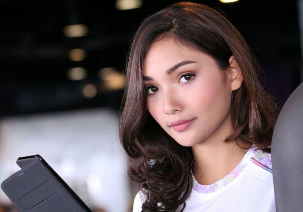11 Gaya Natascha Germania, Presenter Menawan yang Hobi Traveling