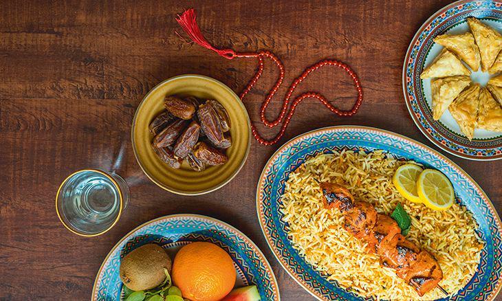 5 Hal yang Pasti Pernah Dirasakan Anak Kost Saat Sahur, Kamu Juga?