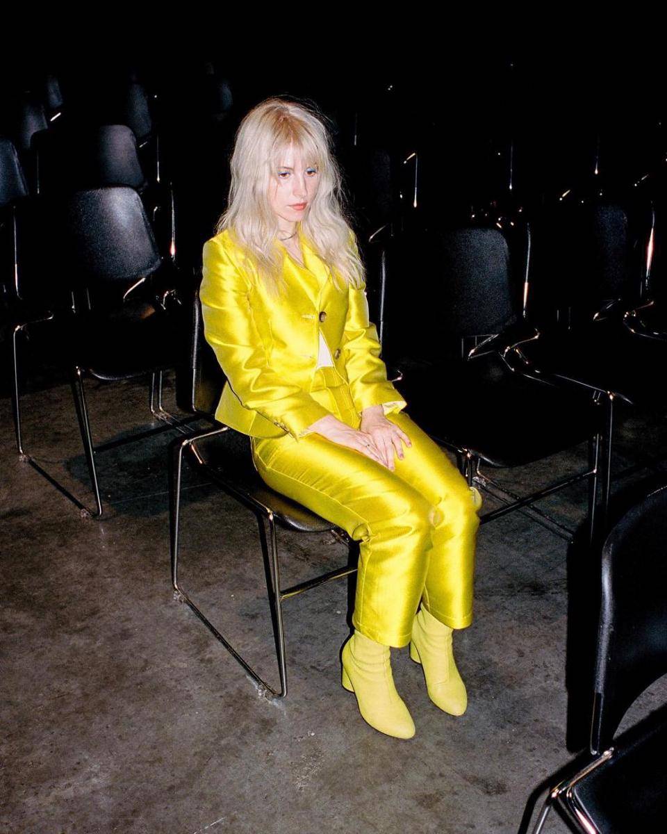 instagram.com/paramore