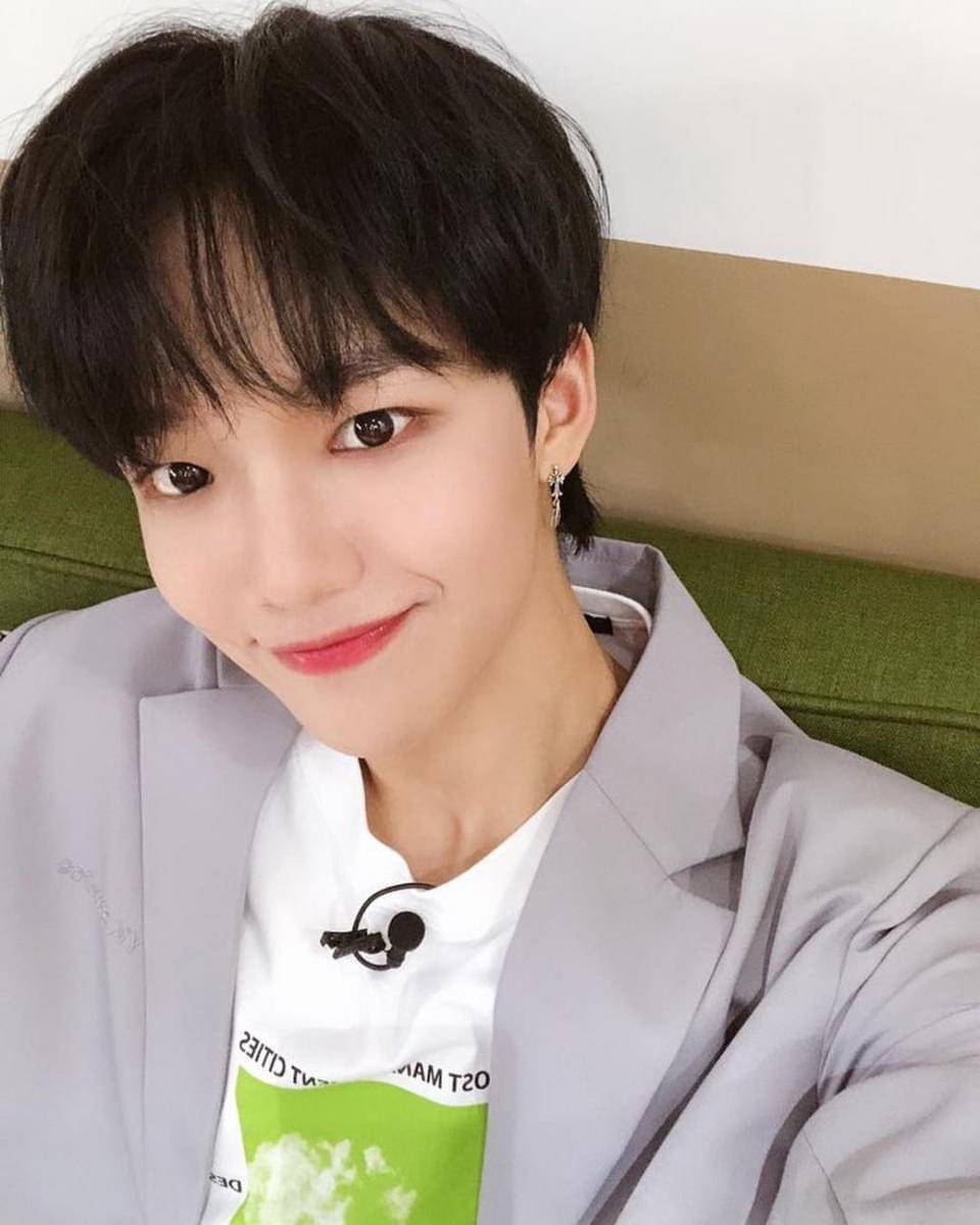 instagram.com/ab6ix_official