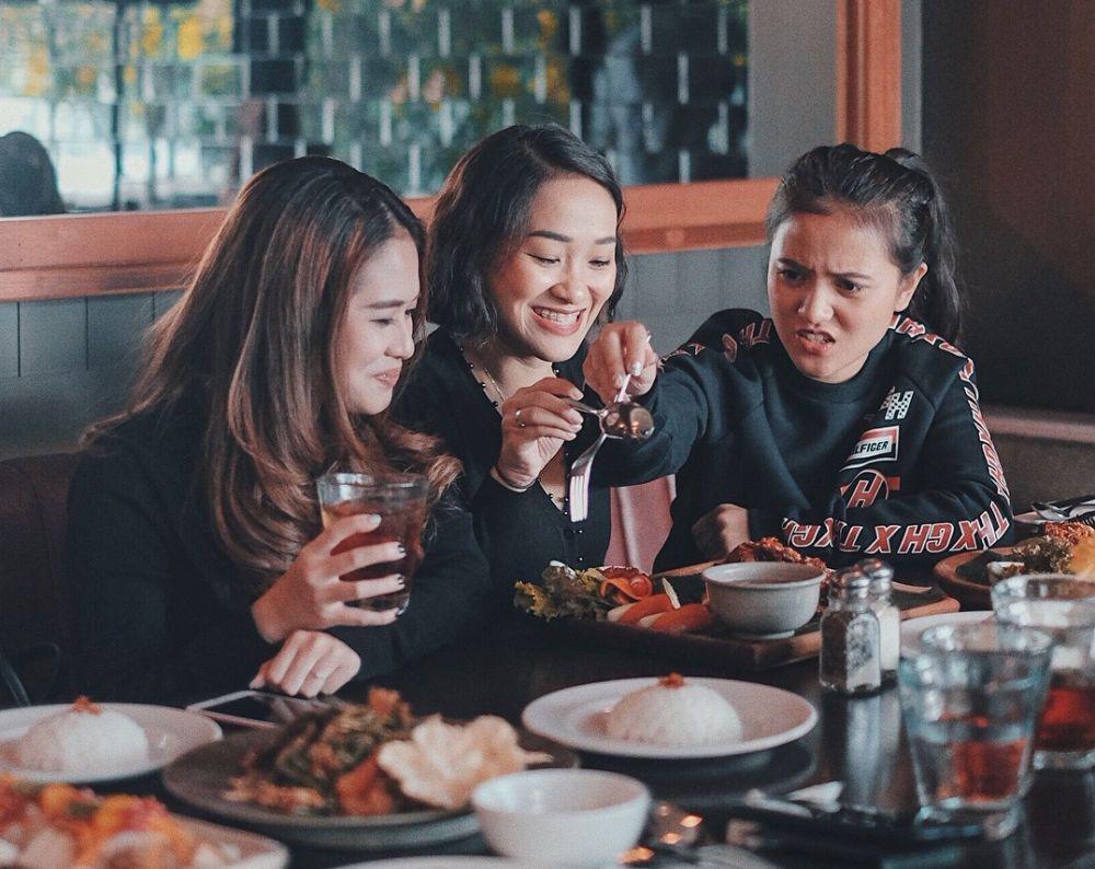 Jadwal Buka Puasa Ramadan 1440 H di 7 Kota Besar Indonesia