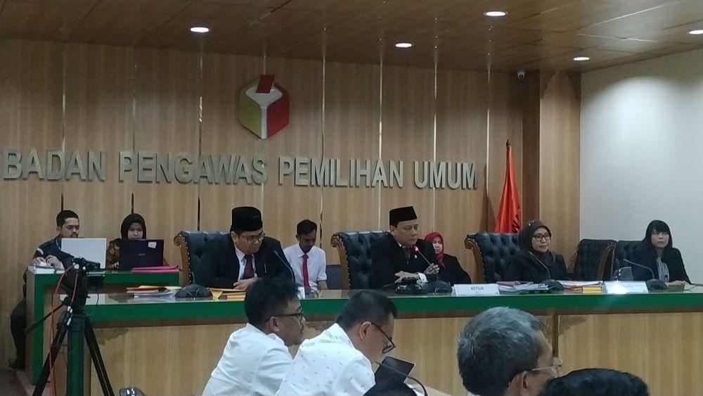 Bawaslu Putuskan Bersalah KPU dari 2 Laporan Kubu Prabowo-Sandiaga