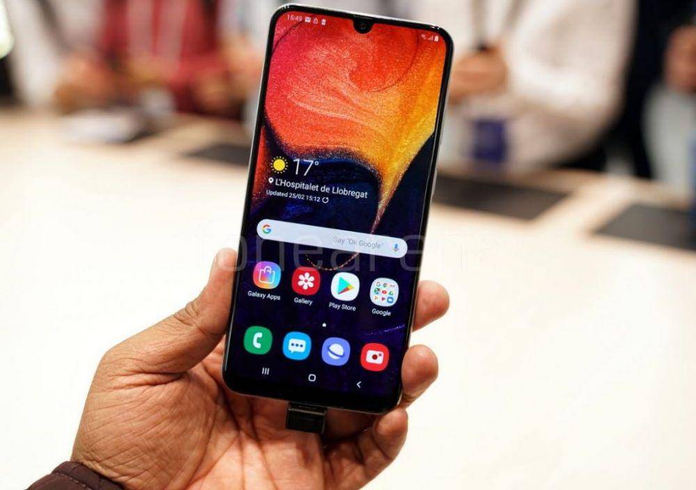 fonearena.com
