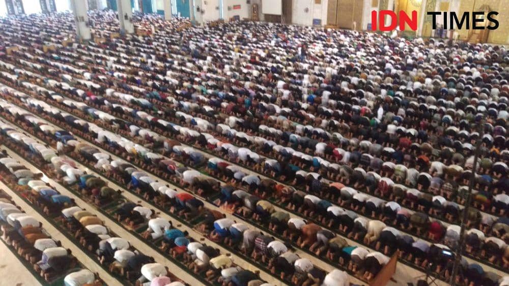 Ilustrasi Salat Id. Dok.IDN Times/Istimewa