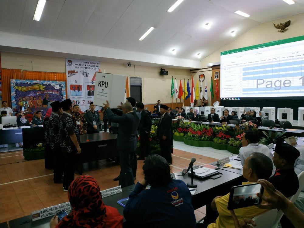 KPU Jabar Sahkan Seluruh Rekapitulasi di 27 Kabupaten/Kota