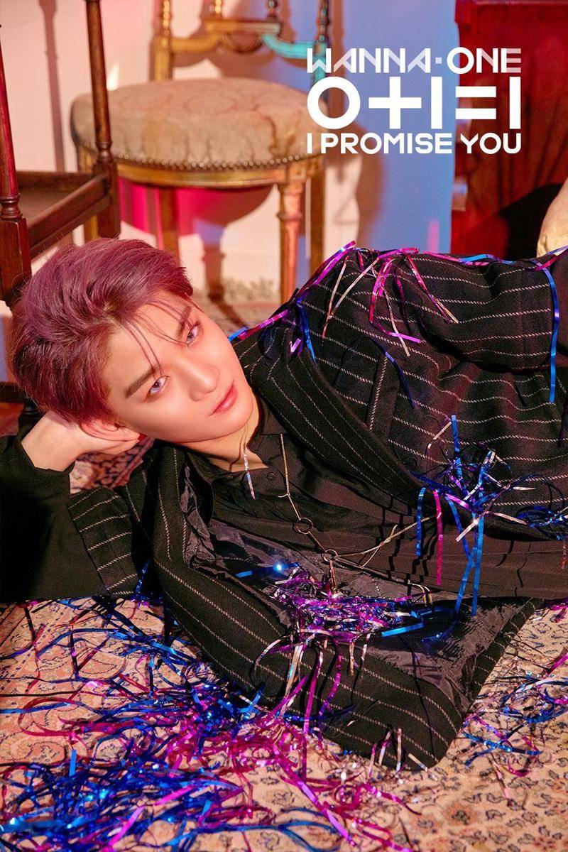 http://twitter.com/wannaone_twt