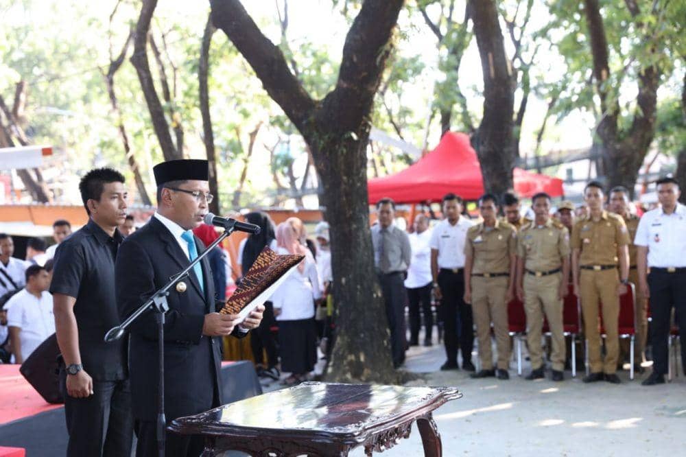 Hari Terakhir Menjabat, Wali Kota Danny Lantik 300 ASN Makassar