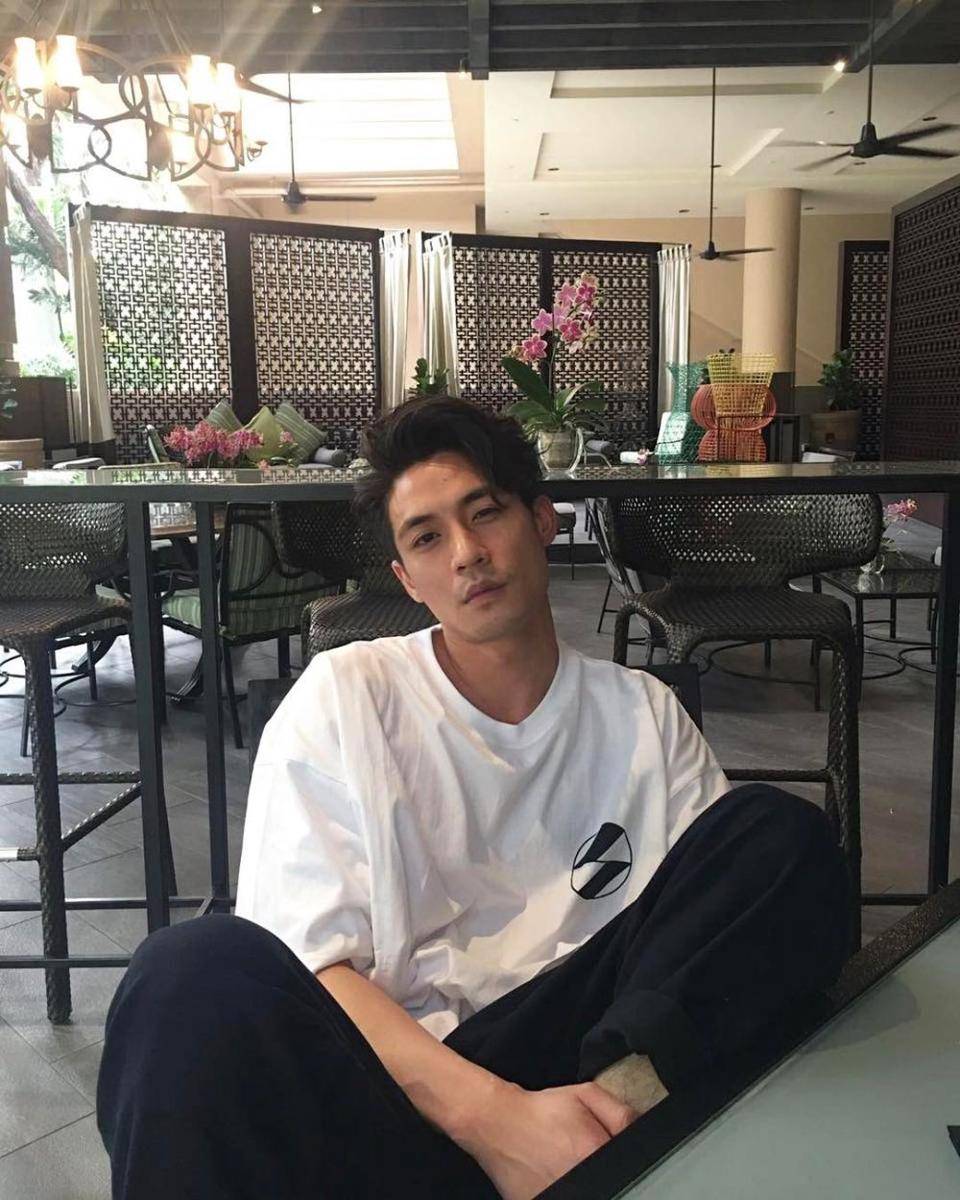Instagram.com/elroxcheo
