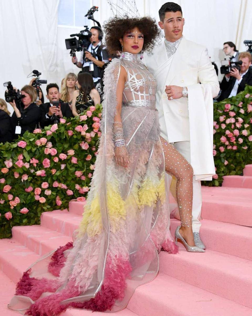 instagram.com/priyankachopra