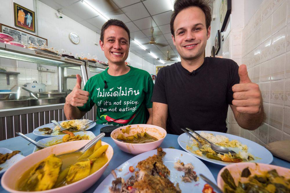 Rekomendasi 8 Channel Food Travel di YouTube Buat Pecinta Kuliner