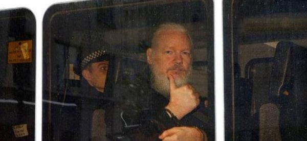 Jaksa Swedia Akan Umumkan Keputusan Penyelidikan Julian Assange