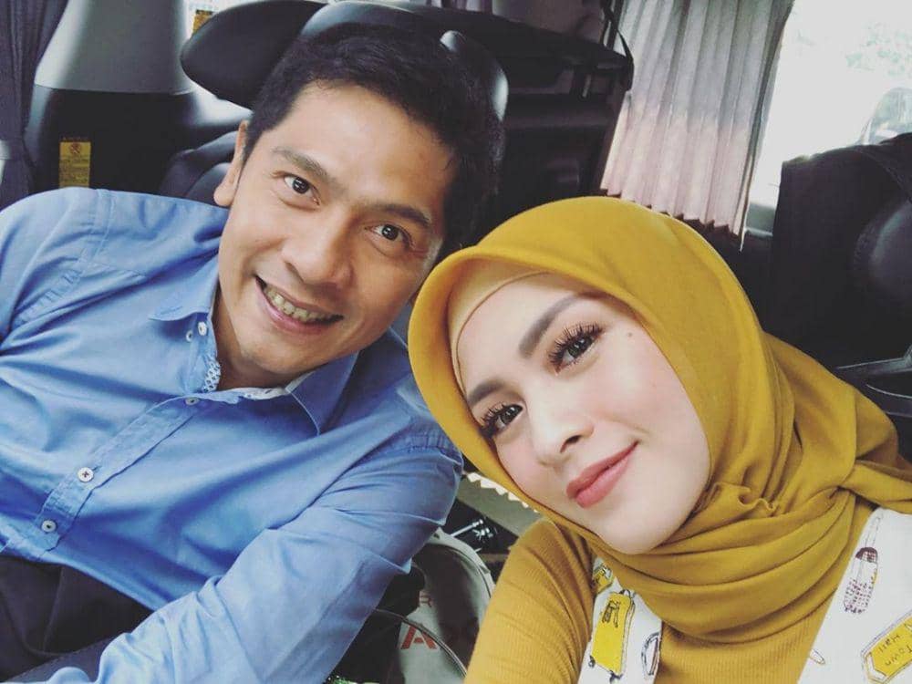 Didoakan Istiqomah, Ini 10 Potret Cantik Donita dengan Hijab Anggunnya