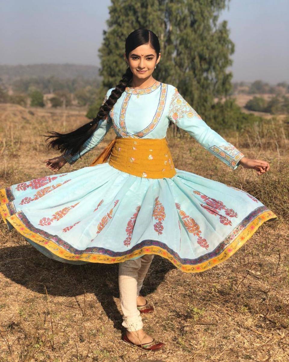 instagram.com/anushkasen0408