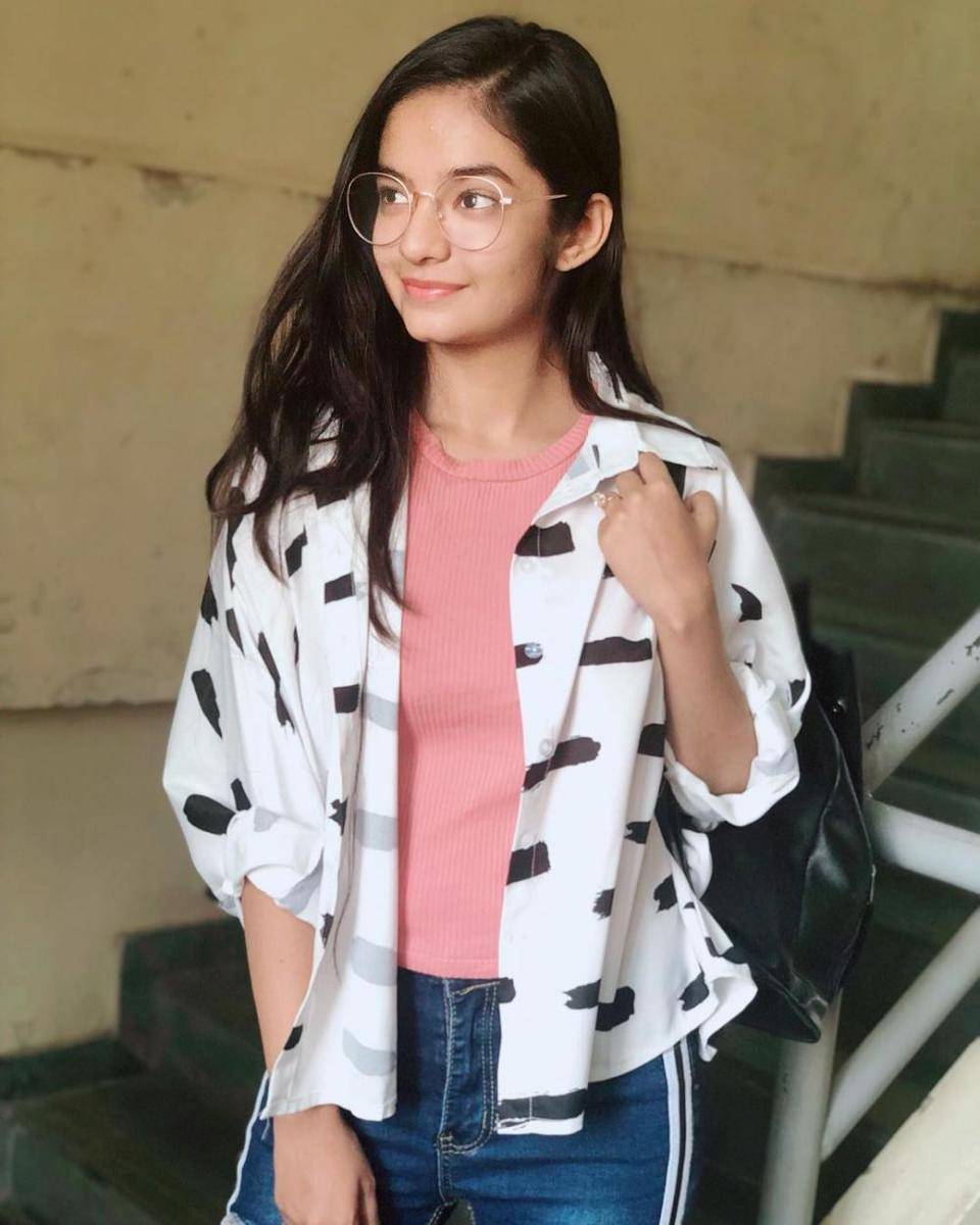instagram.com/anushkasen0408